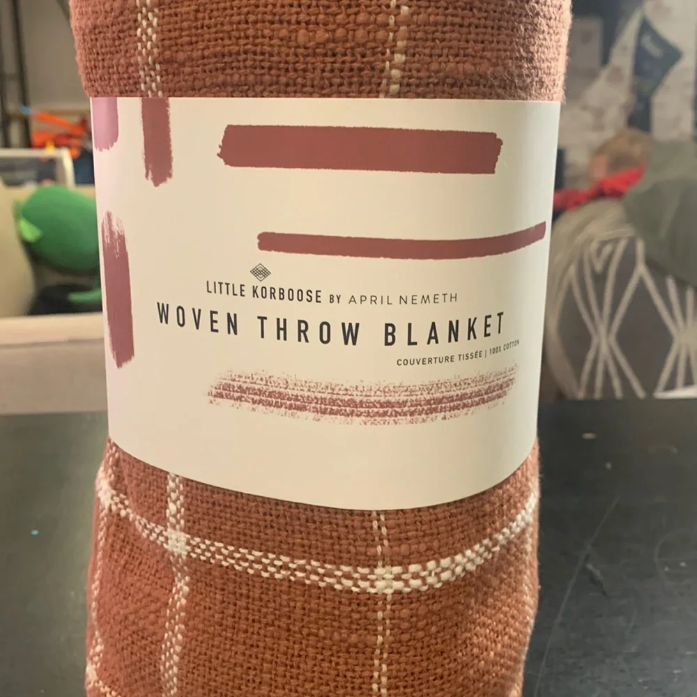 Rust color throw blanket - Picture 1 of 3